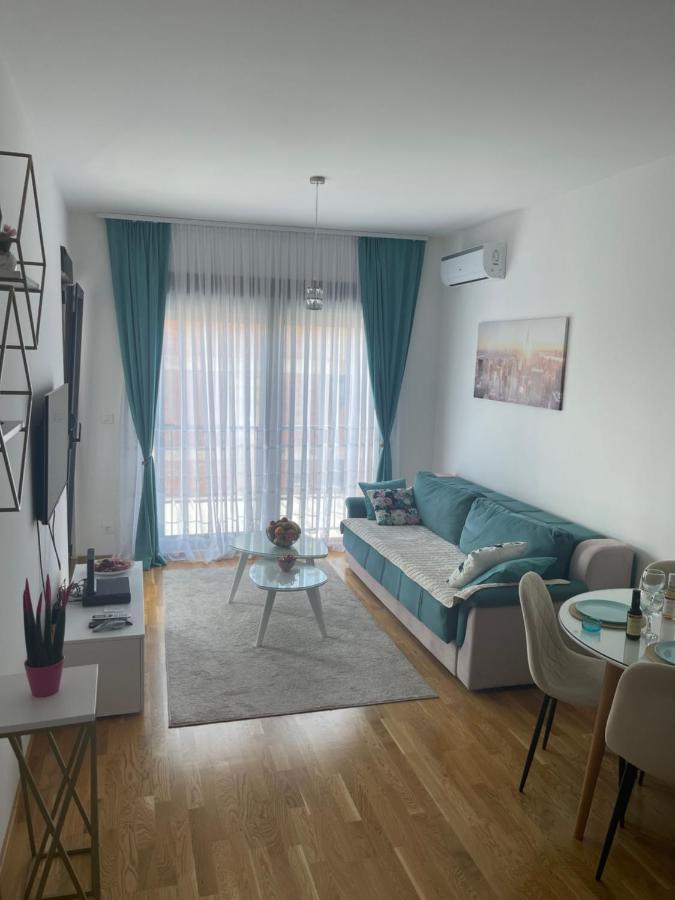 Apartman Iva Тиват Екстериор снимка